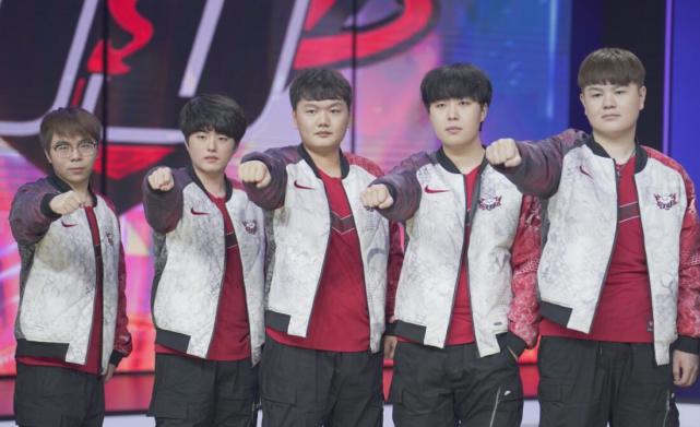 更有他们对 更有他们对