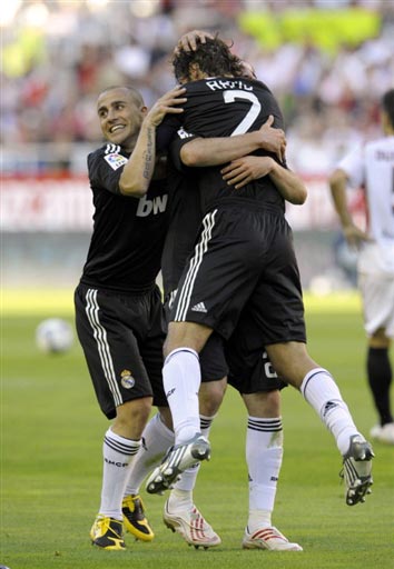 乔治的超远 乔治的超远