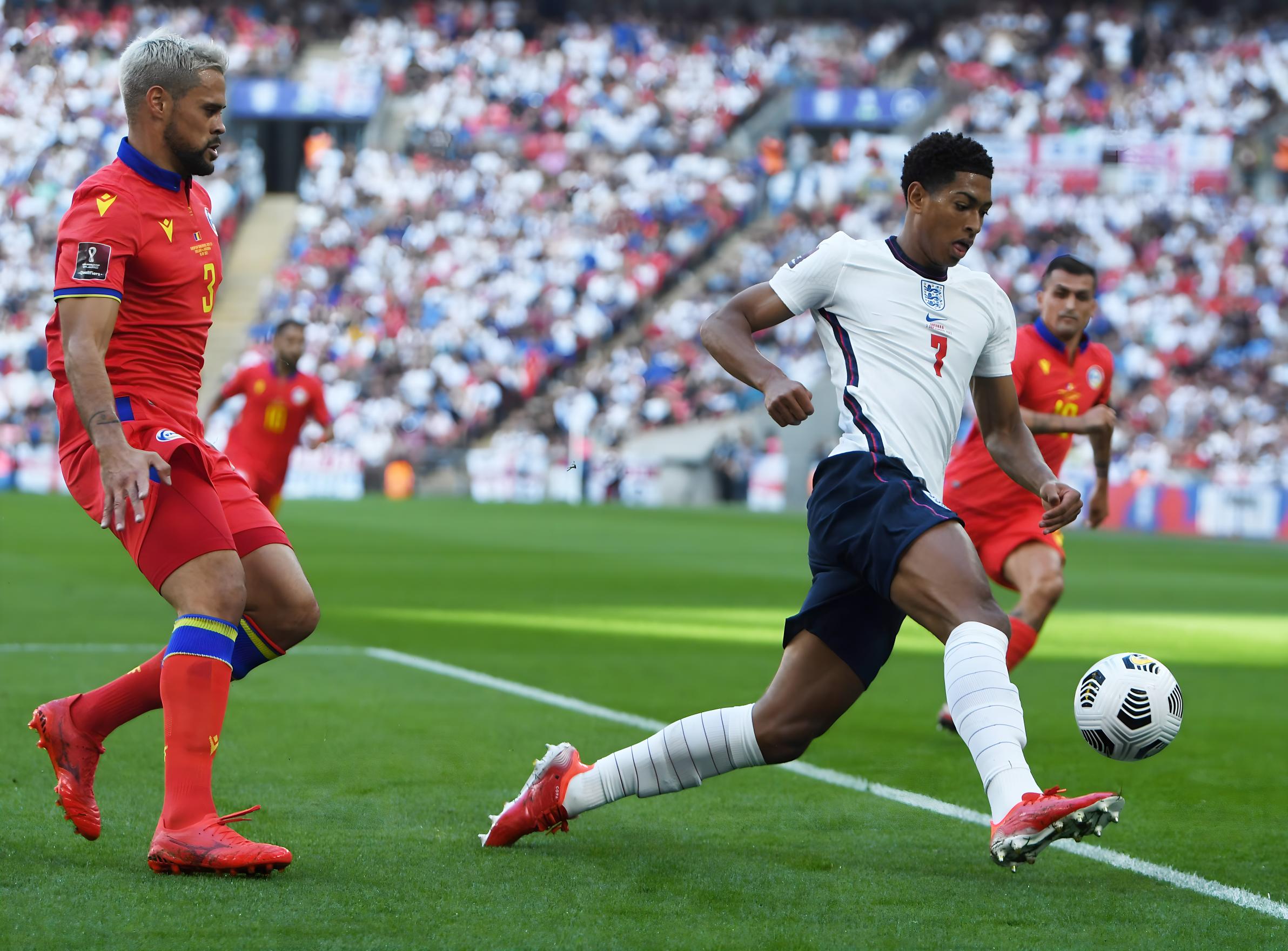 时经历了一 时经历了一