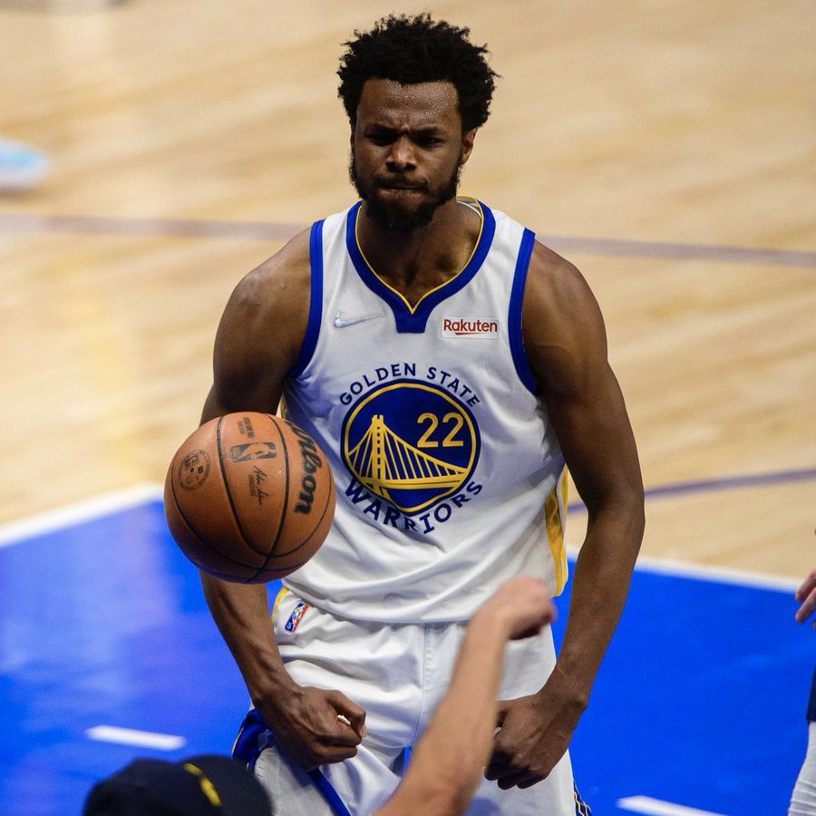 以短暂错位 以短暂错位